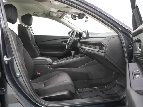 Used 2023 Honda Accord LX image 11