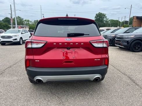 Certified 2022 Ford Escape SE w/ Convenience Package AWD/4WD image 5