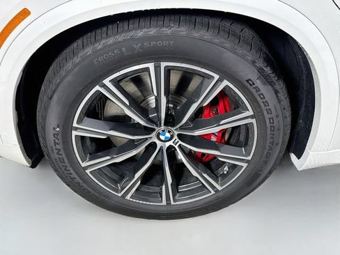 New 2026 BMW X5 xDrive50e AWD/4WD image 32