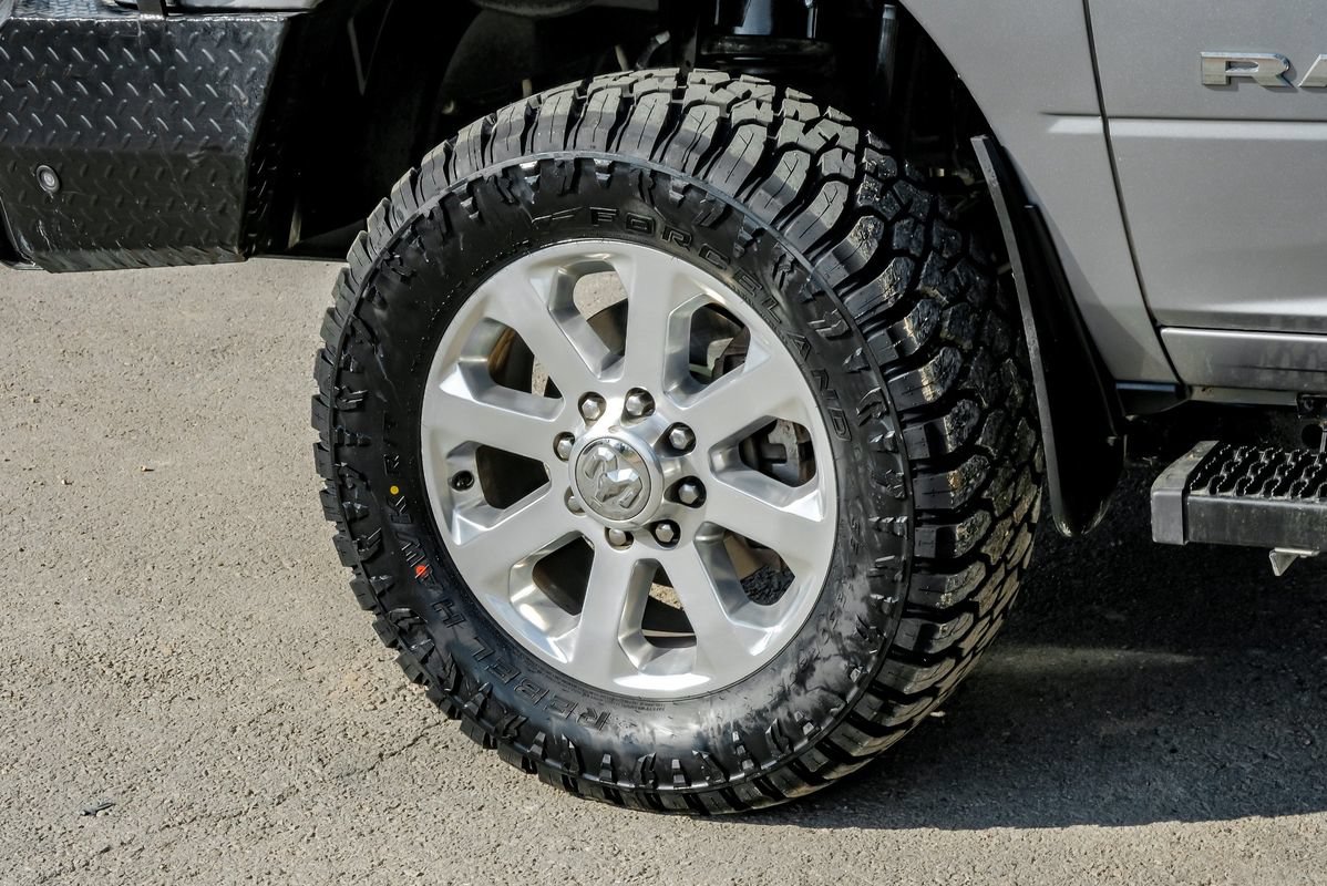 Used 2024 RAM 2500 Big Horn w/ Safety Group AWD/4WD image 61