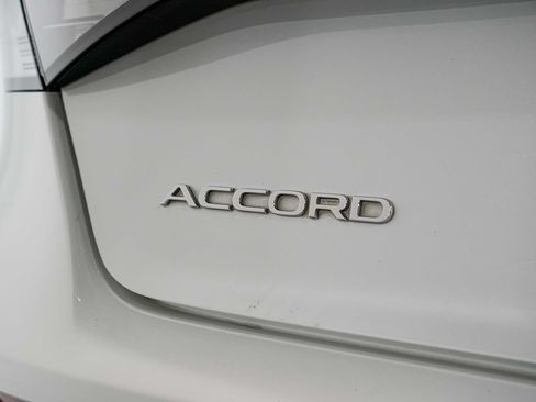 Used 2025 Honda Accord Sport image 11