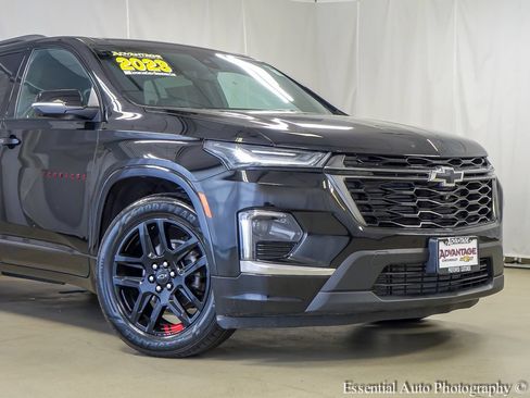 Used 2023 Chevrolet Traverse Premier w/ Redline Edition AWD/4WD image 3