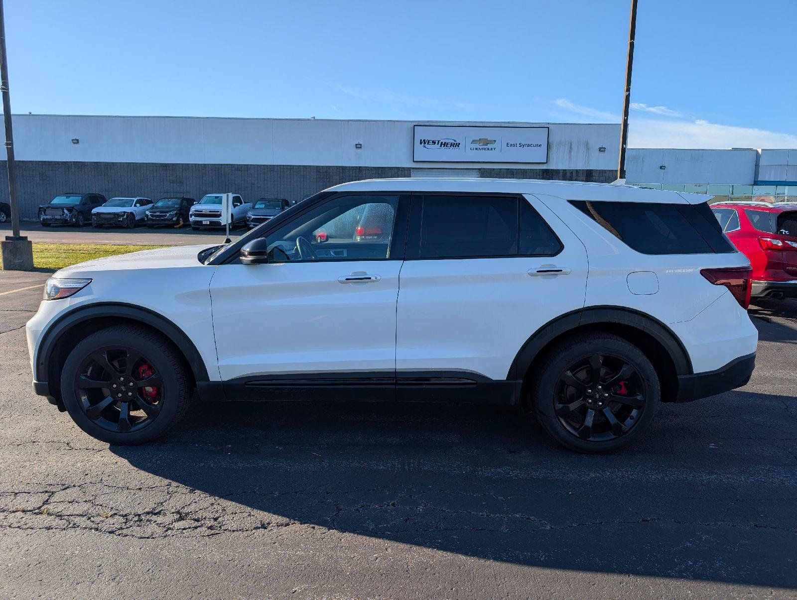 Used 2022 Ford Explorer ST w/ Equipment Group 401A AWD/4WD image 6