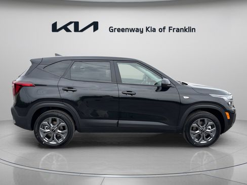 New 2026 Kia Seltos LX AWD/4WD image 8