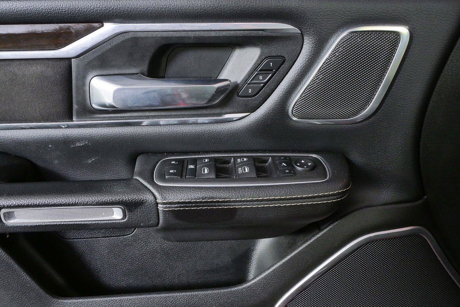 Used 2022 RAM 1500 Laramie RWD image 6