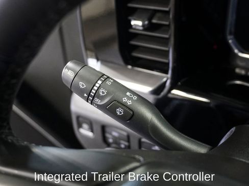 Used 2025 Chevrolet Silverado 1500 LT image 23