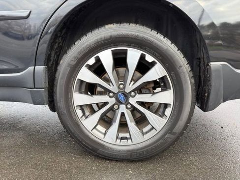Used 2017 Subaru Outback 2.5i Limited image 29