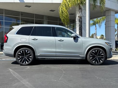 New 2026 Volvo XC90 T8 Plus AWD/4WD image 6