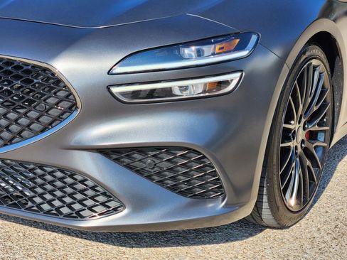 Used 2022 Genesis G70 3.3T Launch Edition image 8