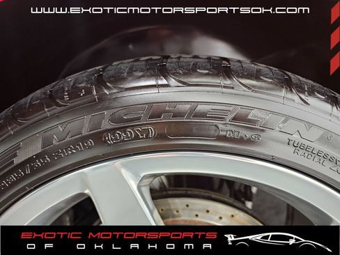 Used 2006 Chevrolet Corvette Convertible w/ Preferred Equipment Group RWD image 38
