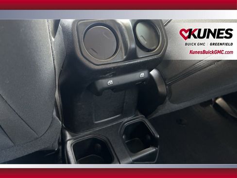 Used 2020 Jeep Wrangler Unlimited Sport S AWD/4WD image 36