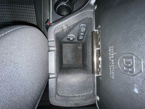 Used 2018 Dodge Challenger R/T Scat Pack w/ Driver Convenience Group RWD image 23