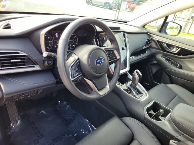 Used 2025 Subaru Outback Limited AWD/4WD image 19