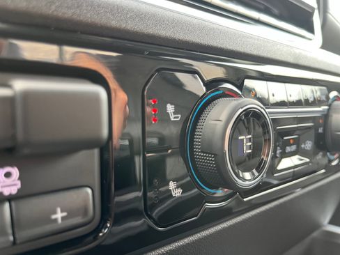 Used 2026 Chevrolet Silverado 2500 LT w/ Trail Boss Package image 21