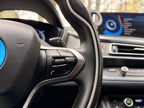 Used 2016 BMW i8 AWD/4WD image 18