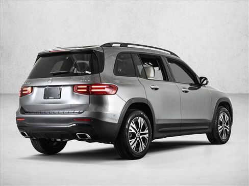 New 2026 Mercedes-Benz GLB 250 4MATIC image 5