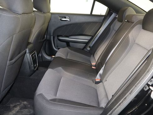 Used 2022 Dodge Charger SXT image 17