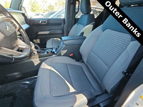 Used 2023 Ford Bronco Outer Banks image 15