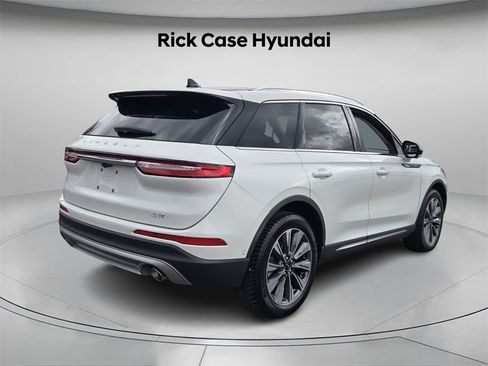 Used 2020 Lincoln Corsair Reserve w/ Equipment Group 202A image 8