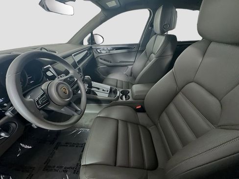 New 2026 Porsche Macan Turbo AWD/4WD image 5