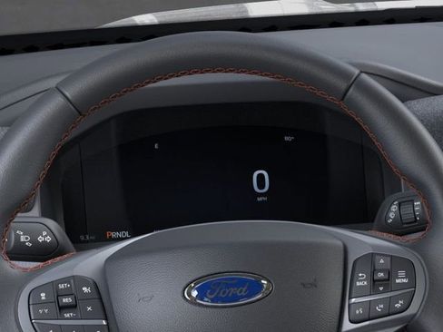 New 2025 Ford Explorer Active w/ Active Comfort Package image 13