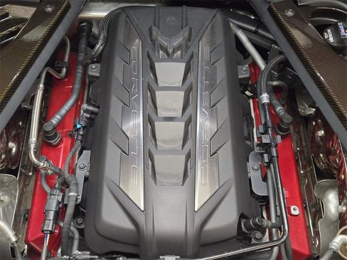 Used 2020 Chevrolet Corvette Stingray Premium Cpe w/ 3LT Preferred Equipment Group image 21