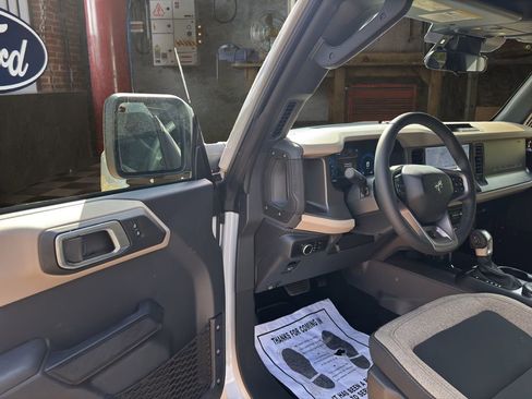 New 2026 Ford Bronco Big Bend AWD/4WD image 17
