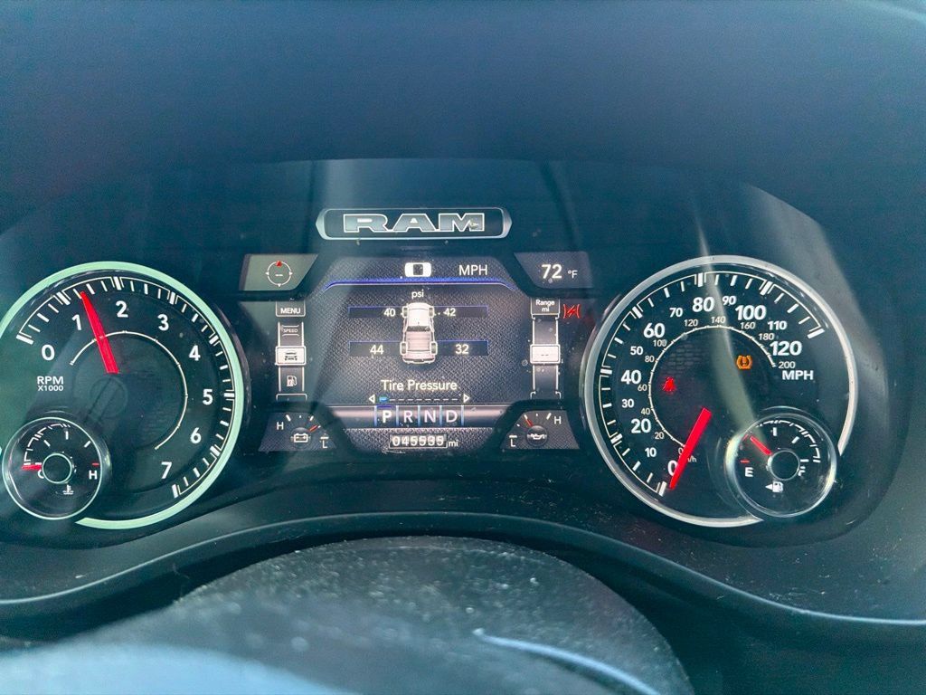 Used 2024 RAM 1500 Big Horn AWD/4WD image 13