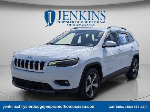 Used 2019 Jeep Cherokee Limited w/ Technology Group FWD image 14