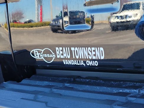 Certified 2022 Nissan Frontier SV w/ Technology Package image 6