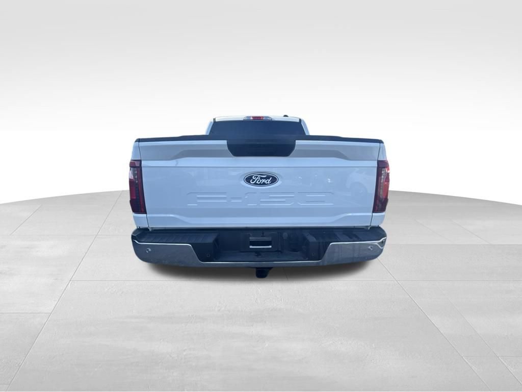 Used 2025 Ford F150 XLT w/ Equipment Group 301A Standard AWD/4WD image 5