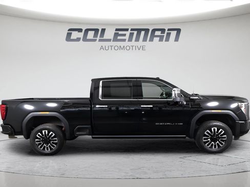 Used 2024 GMC Sierra 3500 Denali Ultimate image 23