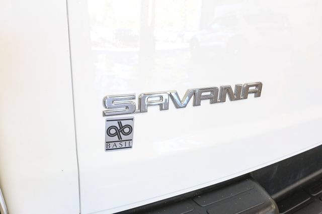Used 2025 GMC Savana 3500 Extended w/ Driver Convenience Package RWD image 9