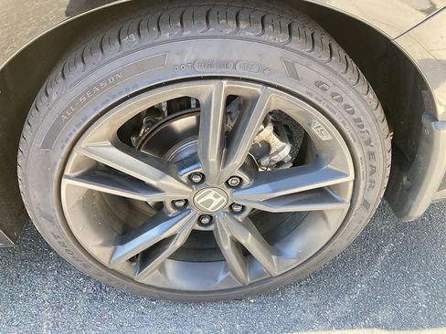 Used 2025 Honda Civic Si image 13