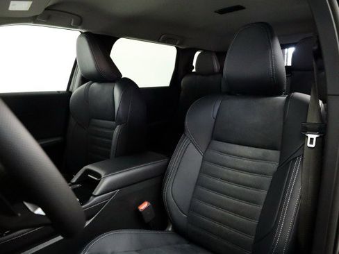 New 2025 Mitsubishi Outlander SE image 5