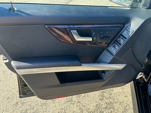 Used 2013 Mercedes-Benz GLK 350 4MATIC image 15