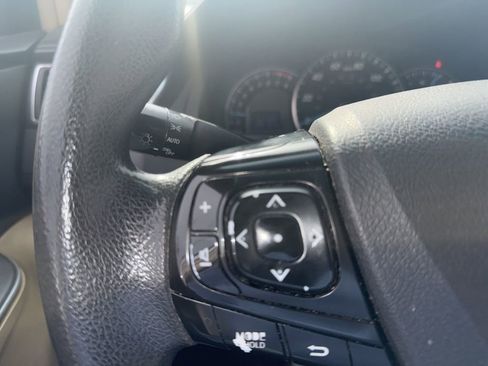 Used 2015 Toyota Camry LE image 15