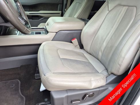 Used 2019 Ford Expedition Limited RWD image 15
