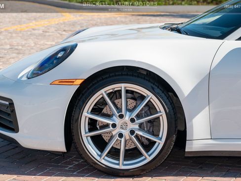 Used 2020 Porsche 911 Carrera image 39