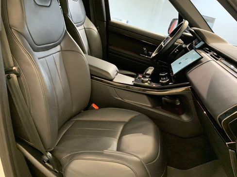 Used 2023 Land Rover Range Rover Sport SE Dynamic image 47