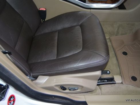 Used 2013 Volvo XC70 3.2 FWD image 19