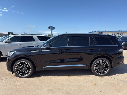 Used 2024 Lincoln Aviator Black Label w/ Dynamic Handling Package AWD/4WD image 4