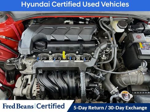 Certified 2023 Hyundai Venue SEL image 26