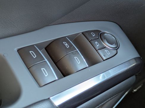 New 2026 Chevrolet Traverse High Country FWD image 15