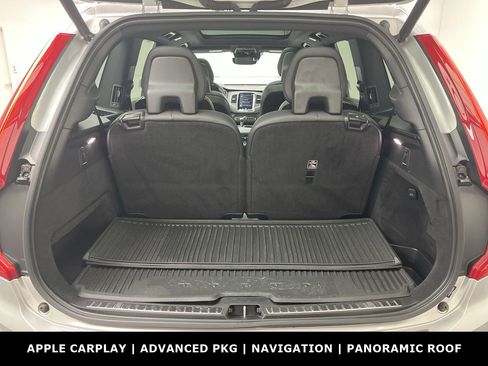 Used 2020 Volvo XC90 T6 Momentum w/ Protection Package Premier image 32