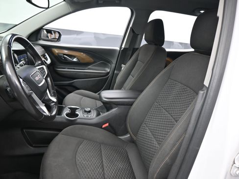 Used 2020 GMC Terrain SLE w/ Driver Convenience Package image 10