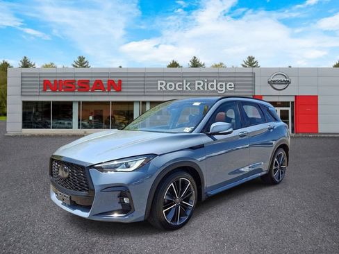 Used 2023 INFINITI QX50 Sport AWD/4WD image 4