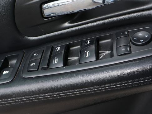 Used 2019 Dodge Grand Caravan SE image 15