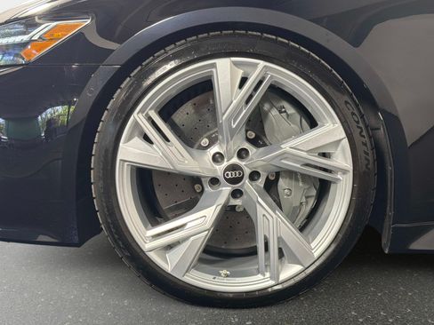 Used 2021 Audi RS 6 AWD/4WD image 13