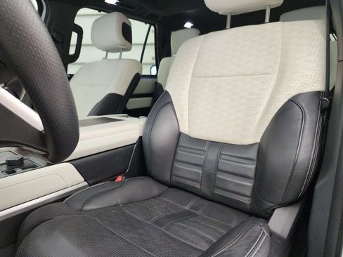 Used 2024 Toyota Sequoia Capstone image 14